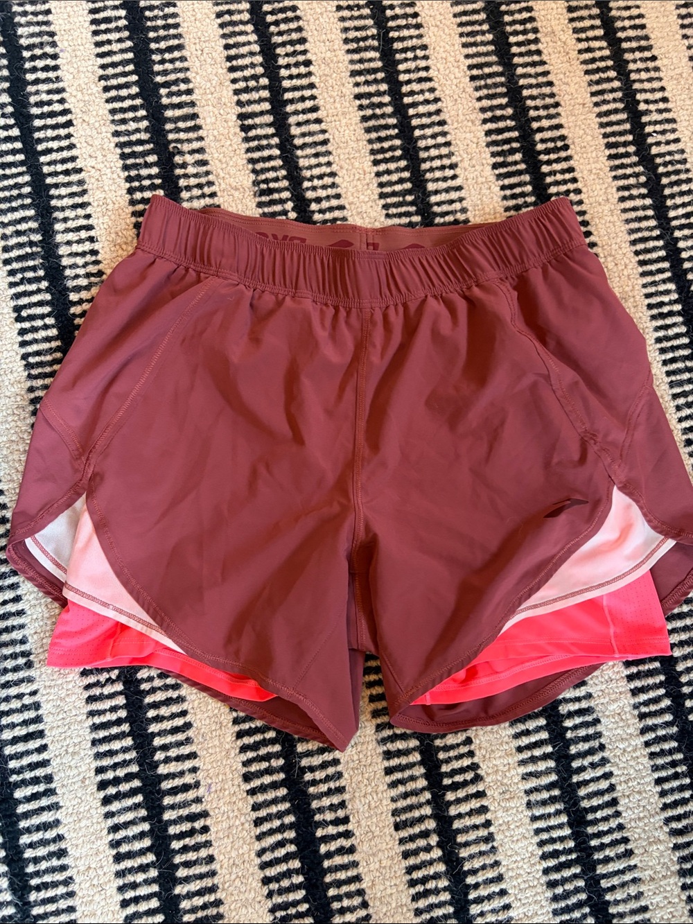 Brooks Women's Chaser 2 in 1 Athletic Shorts in Maroon and Coral Medium